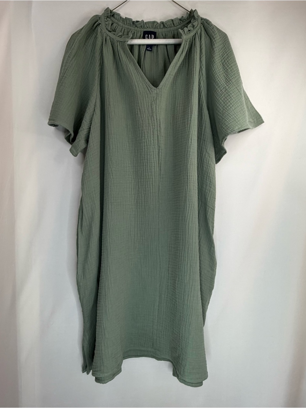 GAP Green Gauze Dress Various Sizes Flutter Sleeve Split Neck - Pockets